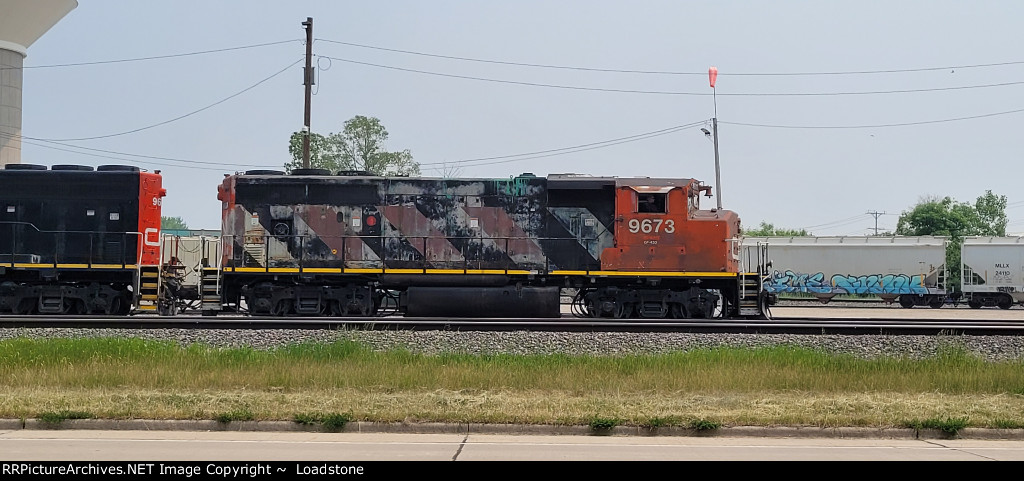 CN 9673